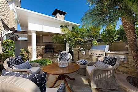 540 San Bernardino Newport Beach, CA 92663