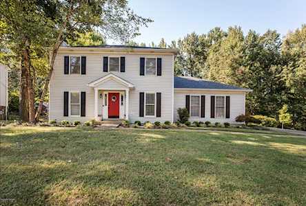11102 Eagles Cove Dr Louisville, KY 40241