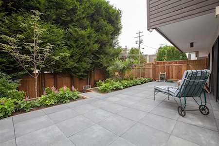265 E 15th Avenue #114 Vancouver, BC V5T 4K4