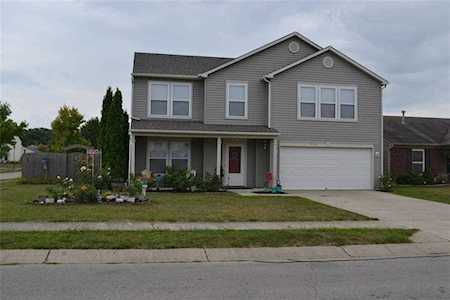 9549 W Quarter Moon Drive Pendleton, IN 46064