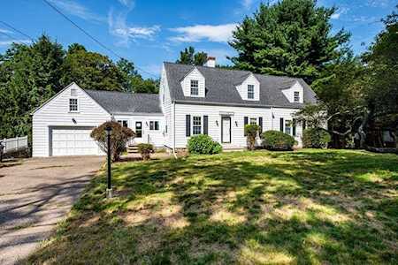 212 Lebanon Hill Rd Southbridge, MA 01550