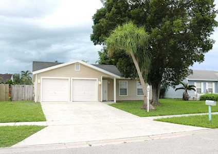 7902 Burlwood Lane Lake Worth, FL 33467