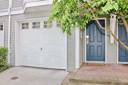 8562 Aquitania Place Vancouver, BC V5S 4V7
