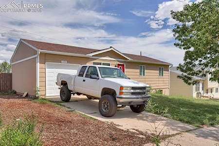 115 Frost Lane Colorado Springs, CO 80916
