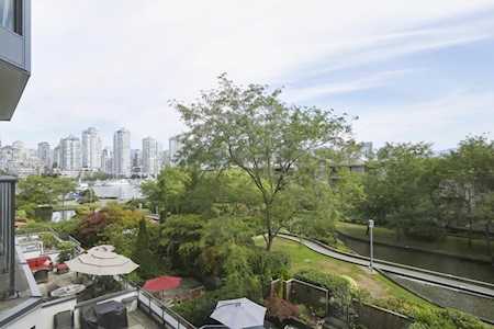 456 Moberly Road #408 Vancouver, BC V5Z 4L7