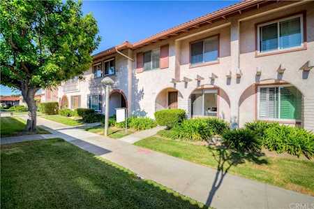 10102 Montecito Plaza Garden Grove, CA 92840