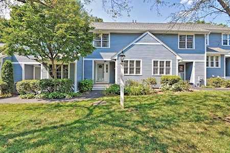 47 Laurelwood Dr #47 Hopedale, MA 01747