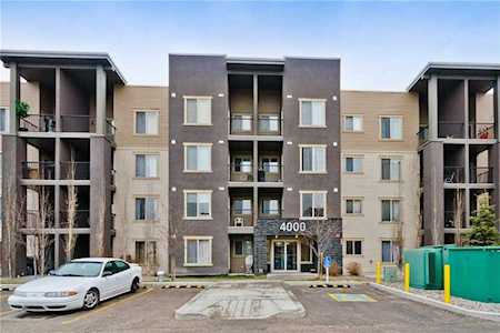403 Mackenzie Way SW #4209 Airdrie, AB T4B 3V7