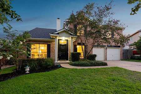 10811 Pinkney Ln Austin, TX 78739