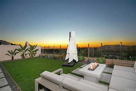 576 Escenico Lake Forest, CA 92630