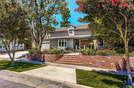 2007 Calle Serena Fullerton, CA 92833