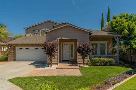 3465 Corte Selva Carlsbad, CA 92009