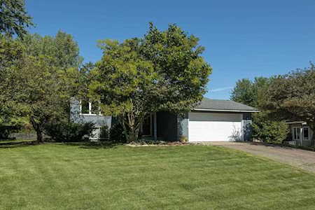 7984 Grinnell Way Lakeville, MN 55044