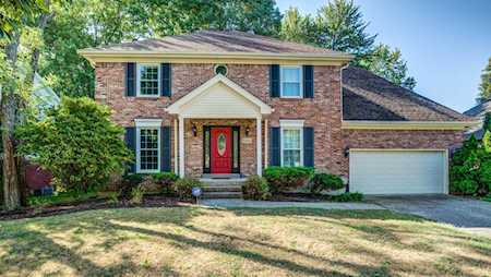 8814 Blossom Ln Louisville, KY 40242