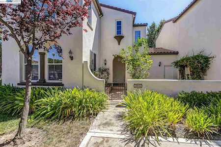 2035 Cedarwood Loop San Ramon, CA 94582