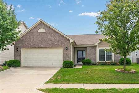 11257 Seabiscuit Drive Noblesville, IN 46060