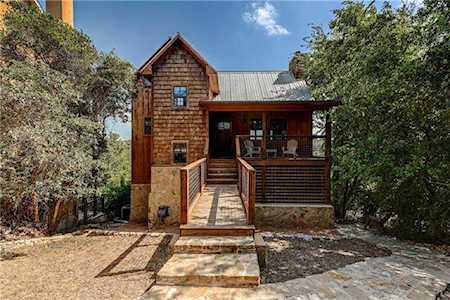 1227 Lake Shore Dr Spicewood, TX 78669