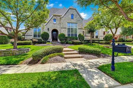 5009 Glenshire Drive Flower Mound, TX 75028