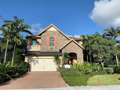 8348 Grand Prix Lane Boynton Beach, FL 33472