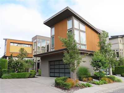 4125 Williams Ave N Renton, WA 98056