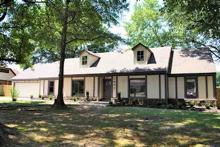 1451 Stonegate Pass Germantown, TN 38138