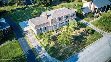 9215 Whitegate Ct Louisville, KY 40222