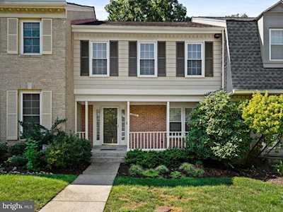 12213 Tildenwood Dr Rockville, MD 20852