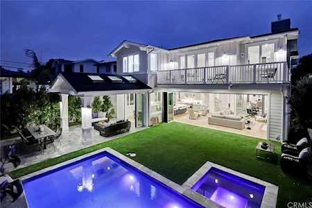 1751 8th Street Manhattan Beach, CA 90266