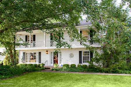 4411 Signal Hill Rd Louisville, KY 40207