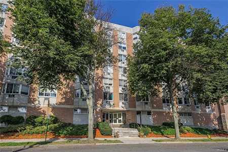 14 Nosband Ave #5E White Plains, NY 10605