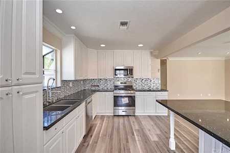 7281 Colombia Drive Buena Park, CA 90620