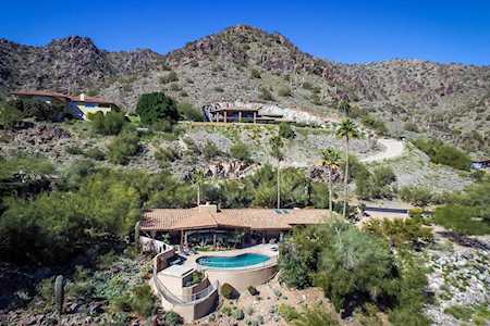 7539 N Clearwater Parkway Paradise Valley, AZ 85253