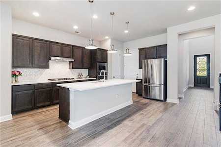 5012 Mandevilla Dr Austin, TX 78739