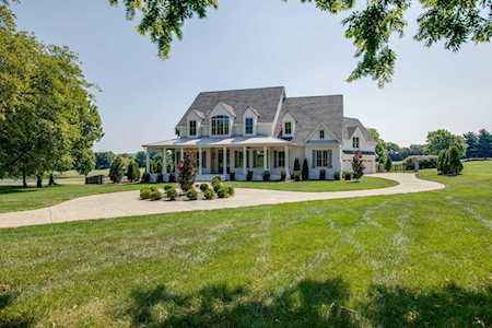 1714 Andrew Crockett Ct Brentwood, TN 37027
