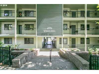 4926 SW Corbett Ave #101 Portland, OR 97239