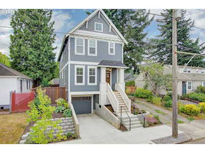 2470 NE Highland St Portland, OR 97211