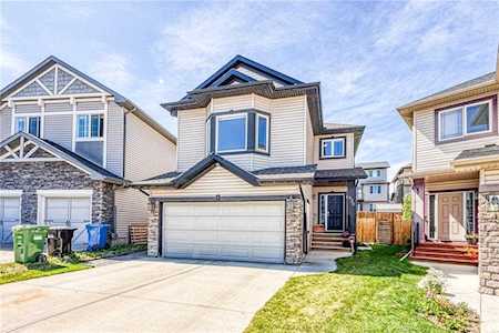 430 Sherwood Place NW Calgary, AB T3R 0G3
