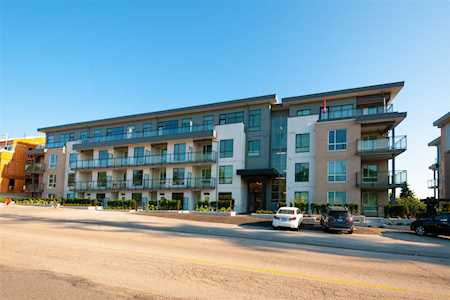 625 E 3rd Street #204 North Vancouver, BC V7L 1G6