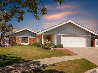 1749 Heritage Avenue Placentia, CA 92870