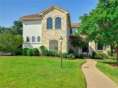 114 Golden Bear Dr Austin, TX 78738