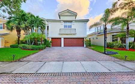 3043 Hartridge Terrace Wellington, FL 33414