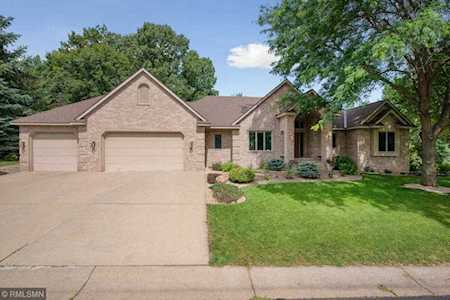 110 Ridge Way Mahtomedi, MN 55115