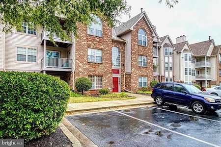9601 Lake Pointe Ct #301 Upper Marlboro, MD 20774