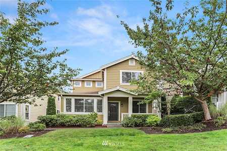 2431 30th Place NE Issaquah, WA 98029