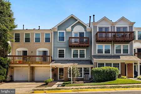 11799 Rockaway Ln #42 Fairfax, VA 22030