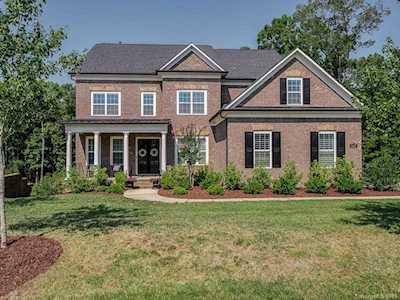 8017 Front Park Circle Huntersville, NC 28078