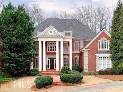 549 Gramercy Dr Marietta, GA 30068