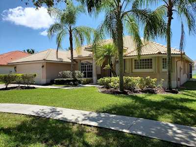 130 Silver Bell Crescent Royal Palm Beach, FL 33411
