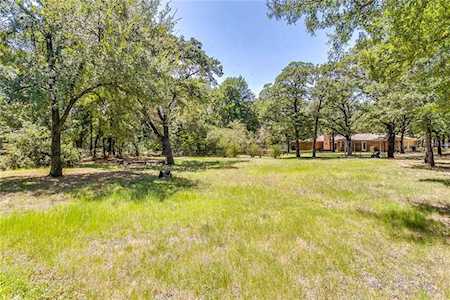 213 Bob White Court Burleson, TX 76028