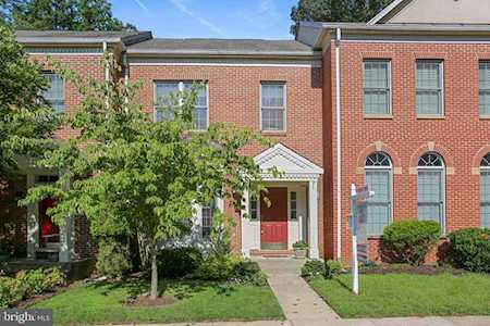 26 Blue Hosta Way Rockville, MD 20850
